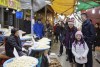 Tham gia trải nghiệm chế biến gà rán Hàn Quốc