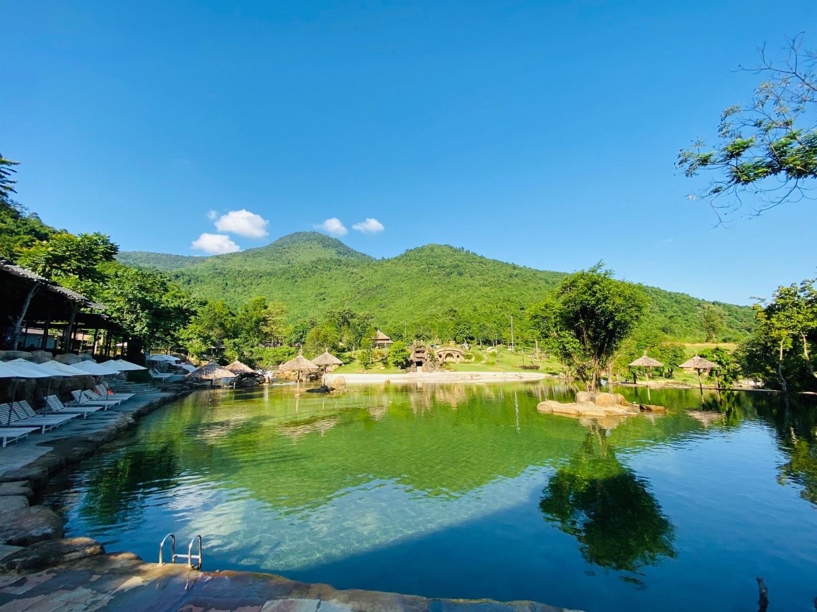 Bạch Mã Village, Huế