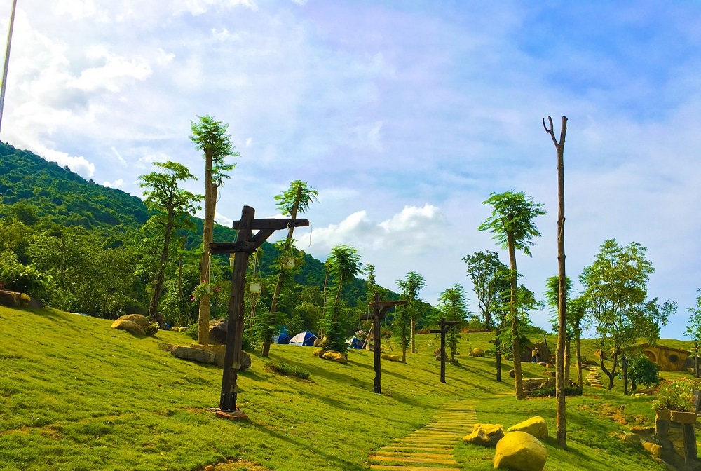 Bạch Mã Village, Huế