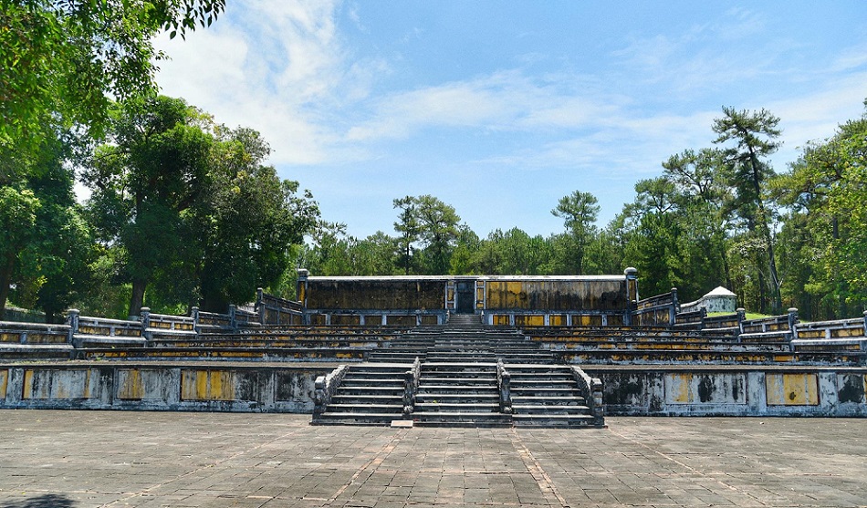 Lăng Hoàng Đế Gia Long, Huế