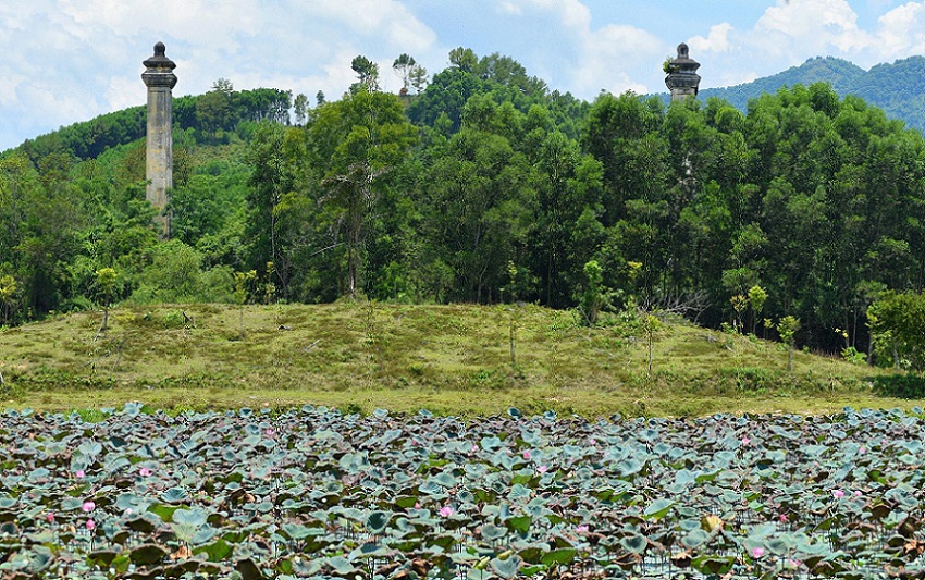 Lăng Hoàng Đế Gia Long, Huế