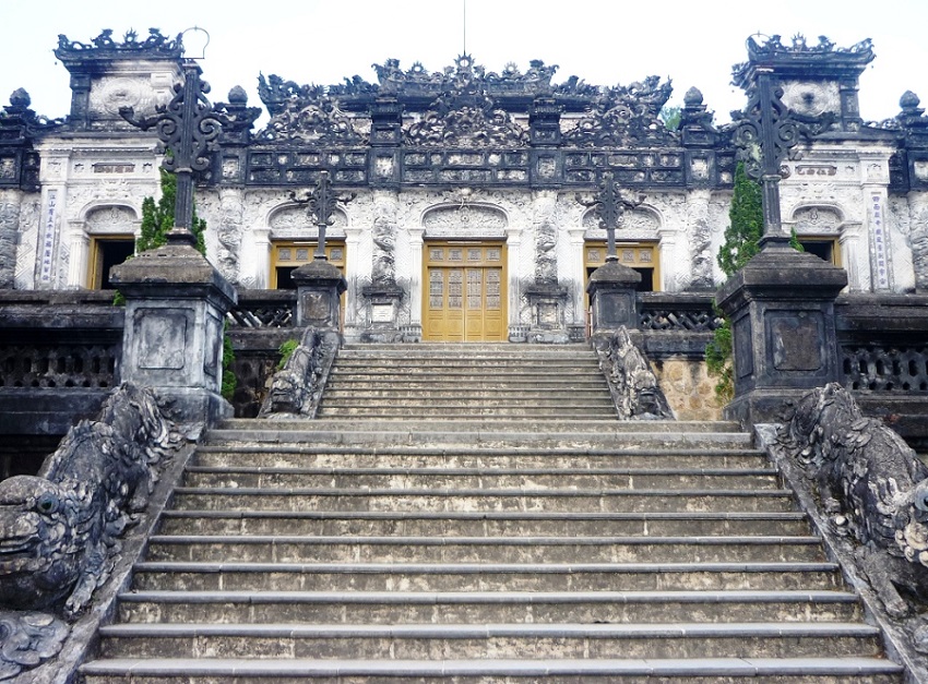 Ứng Lăng Khải Định, Huế