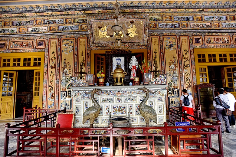 Ứng Lăng Khải Định, Huế
