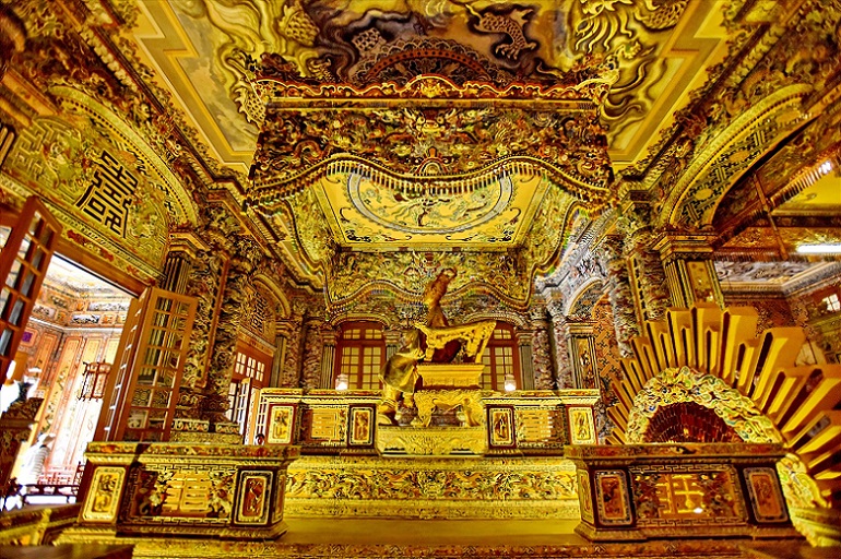 Ứng Lăng Khải Định, Huế