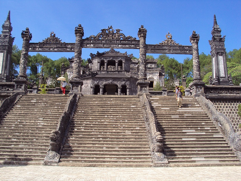 Ứng Lăng Khải Định, Huế