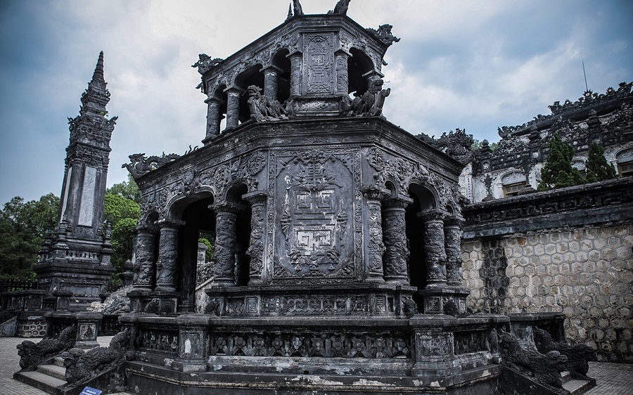Ứng Lăng Khải Định, Huế