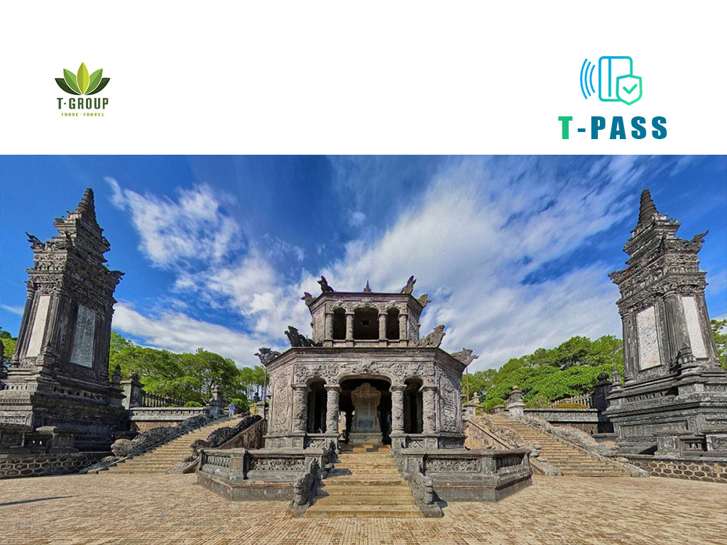 Ứng Lăng Khải Định, Huế