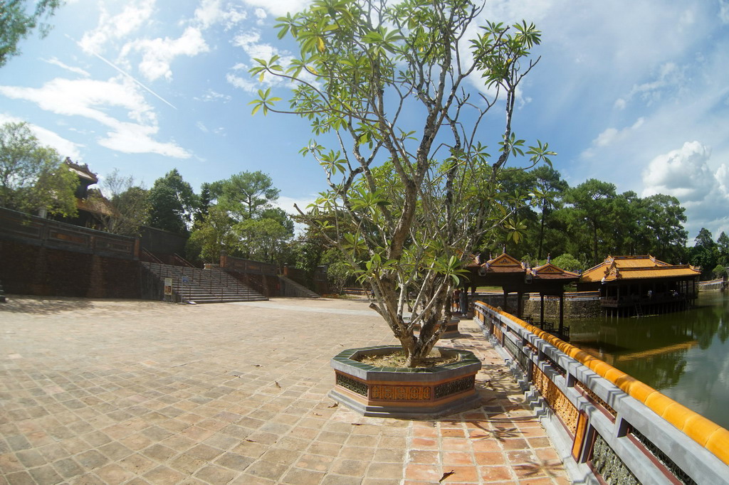 Lăng Vua Tự Đức, Huế
