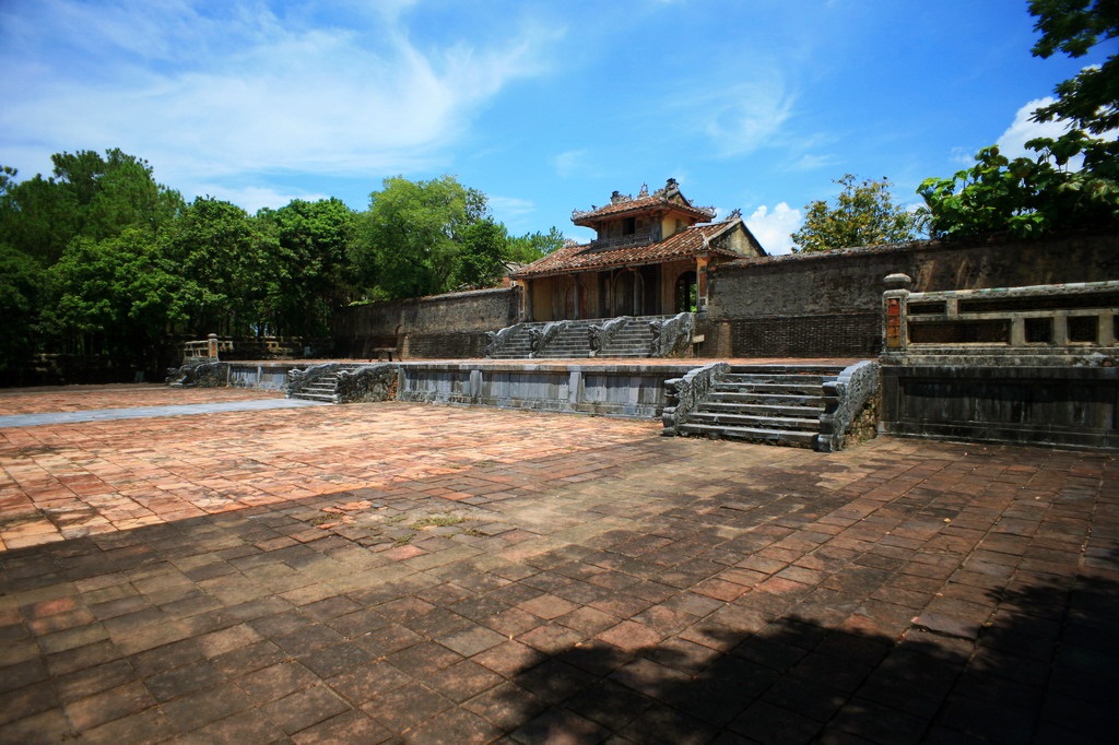 Lăng Thiệu Trị, Huế