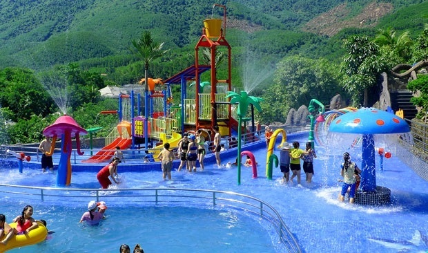 Suối khoáng nóng núi Thần Tài Đà Nẵng