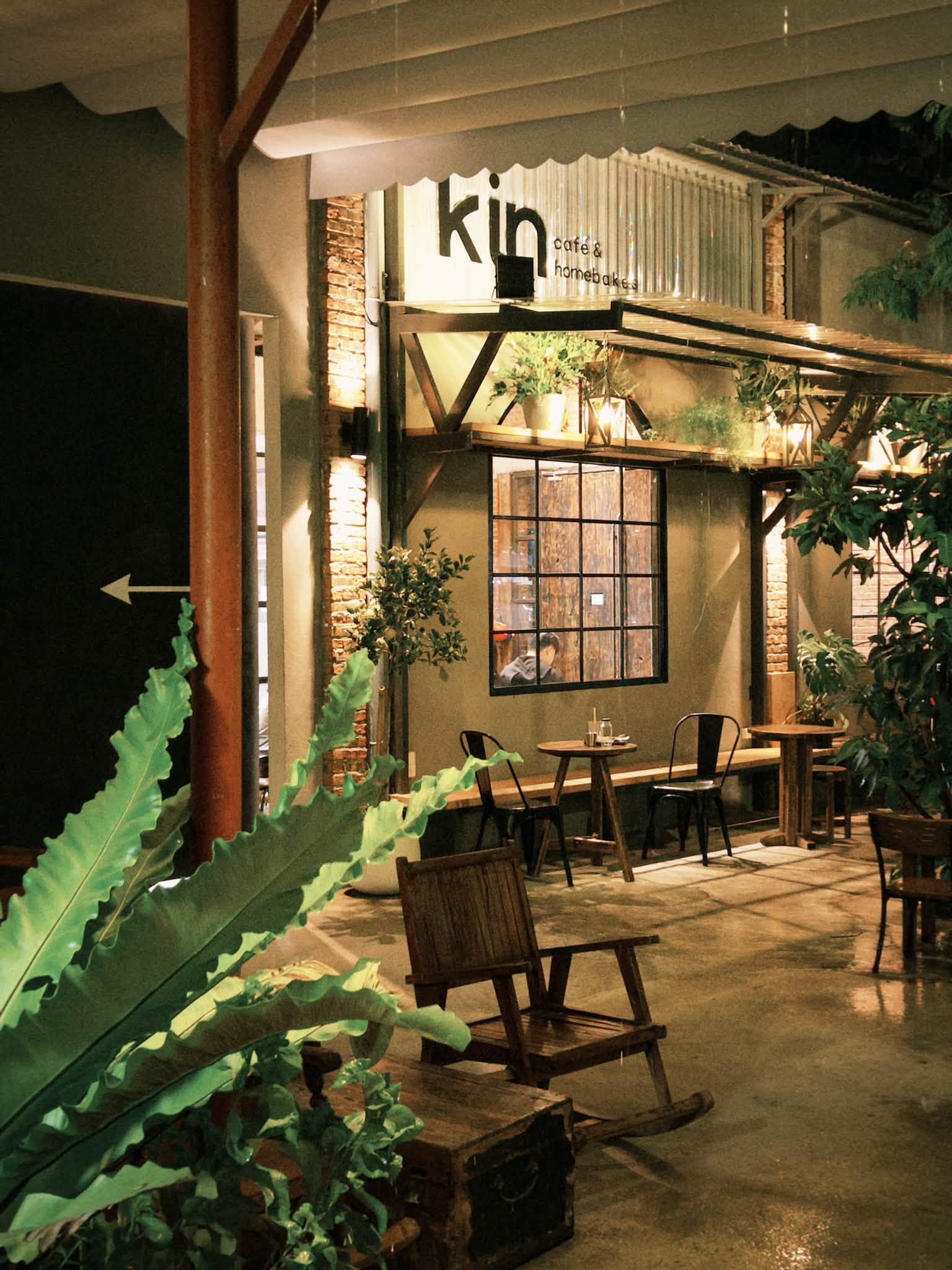 KIN Cafe & Homebakes Đà Nẵng