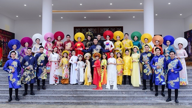 Trình diễn Áo dài show, Đà Nẵng