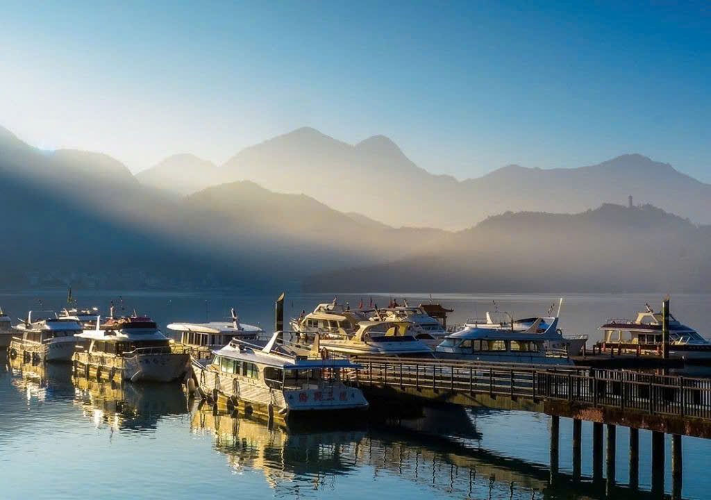 Tour Đài Loan 5N4Đ 2026 | Đài Bắc – Đài Trung – Cao Hùng (Starlux Airlines)