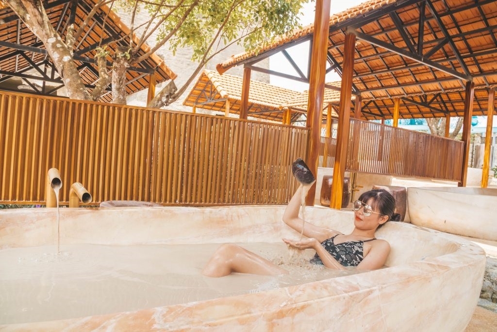 Tắm bùn tại Tea Resort, Bảo Lộc