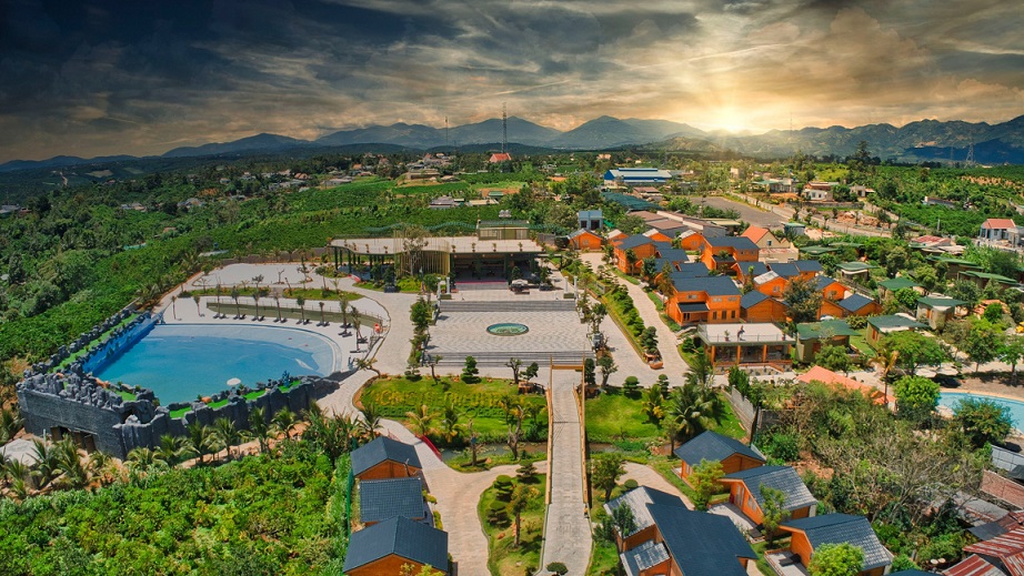 Tắm bùn tại Tea Resort, Bảo Lộc