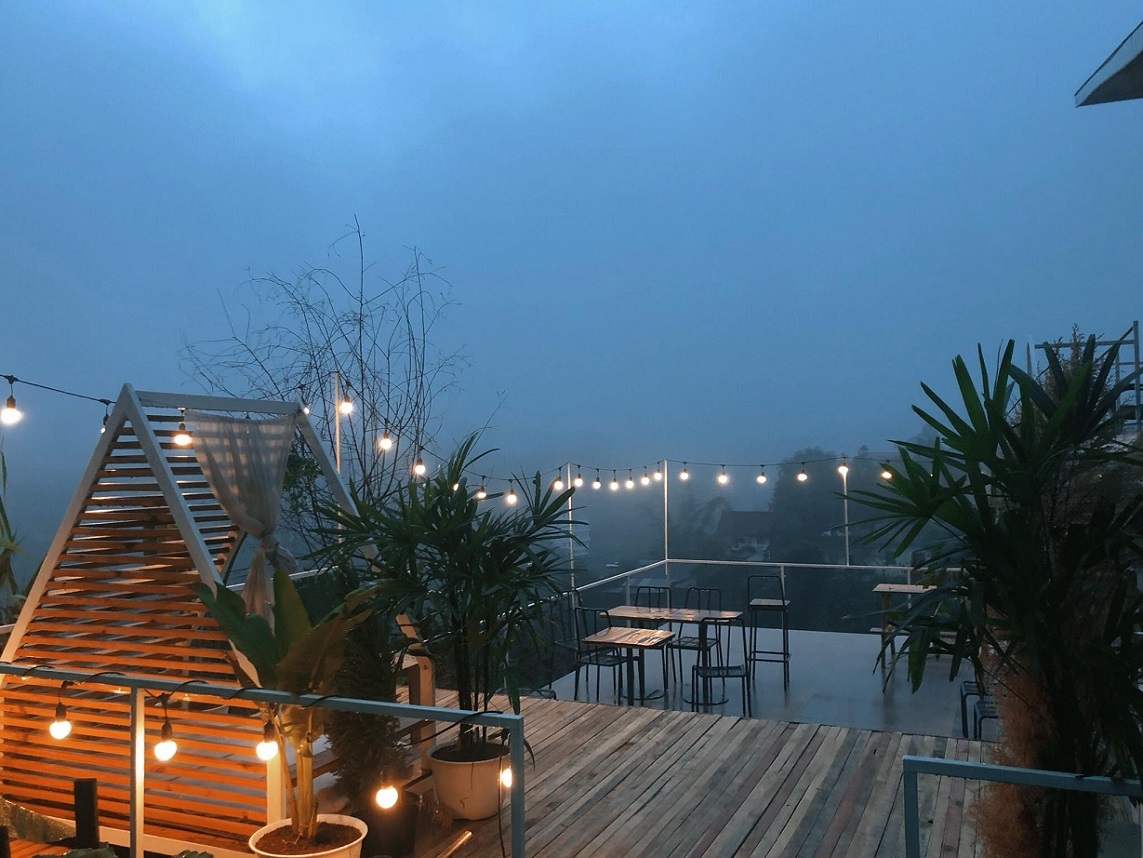 A place like no other Dalat café