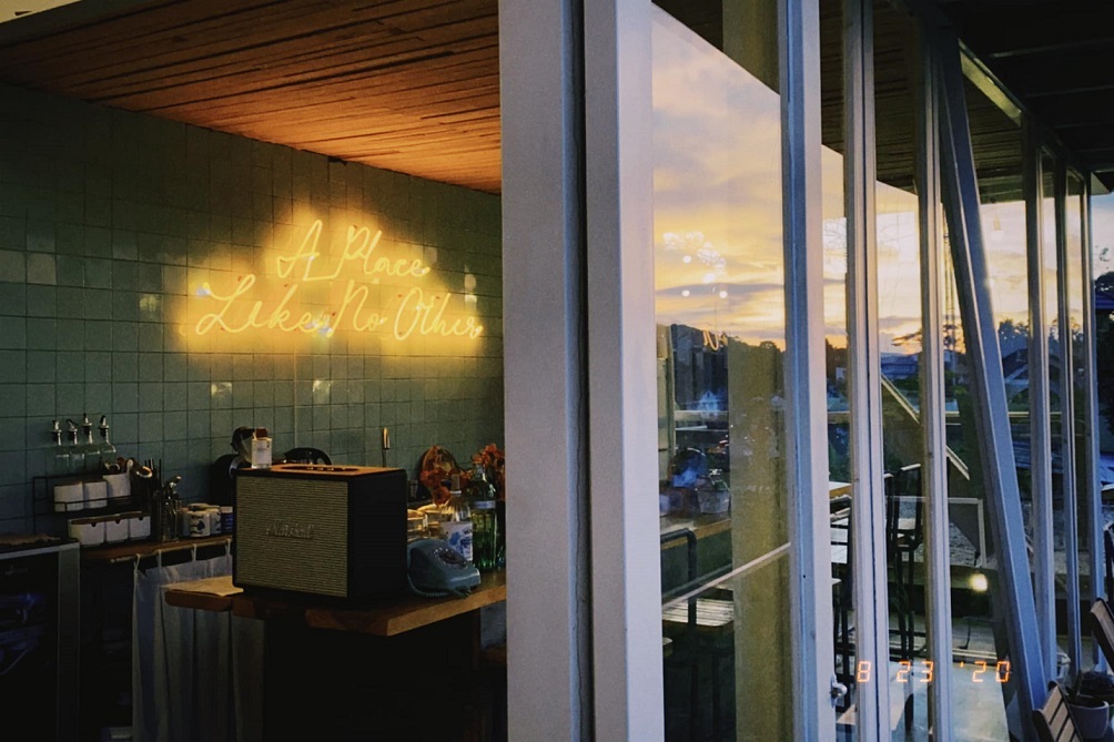 A place like no other Dalat café