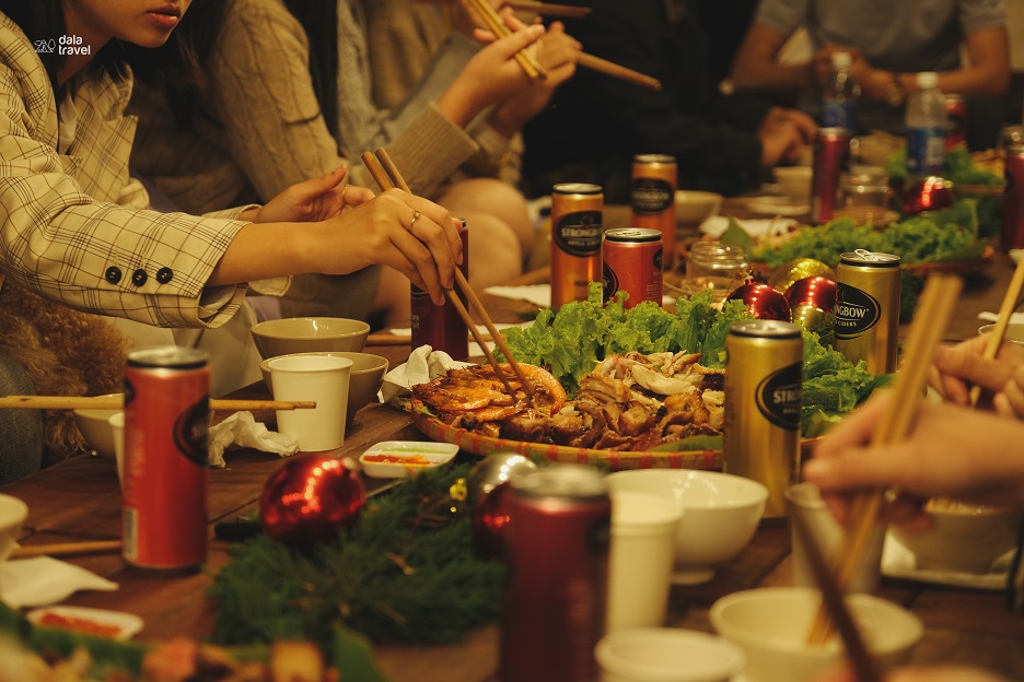 Tour cắm trại bên thác nước tại Đà Lạt