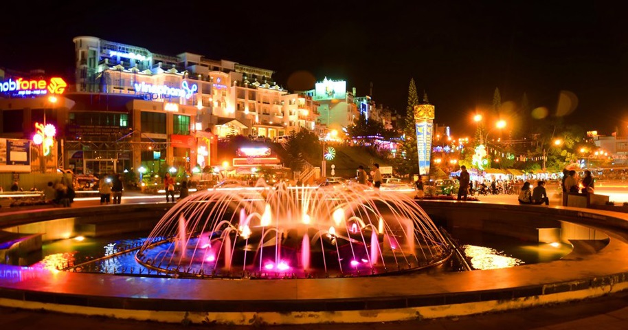 Chợ đêm Đà Lạt