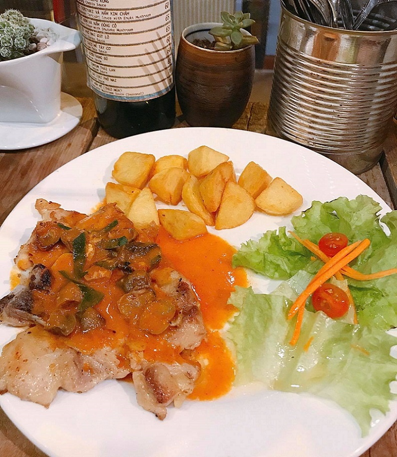 Gummy Chicken Steak Đà Lạt