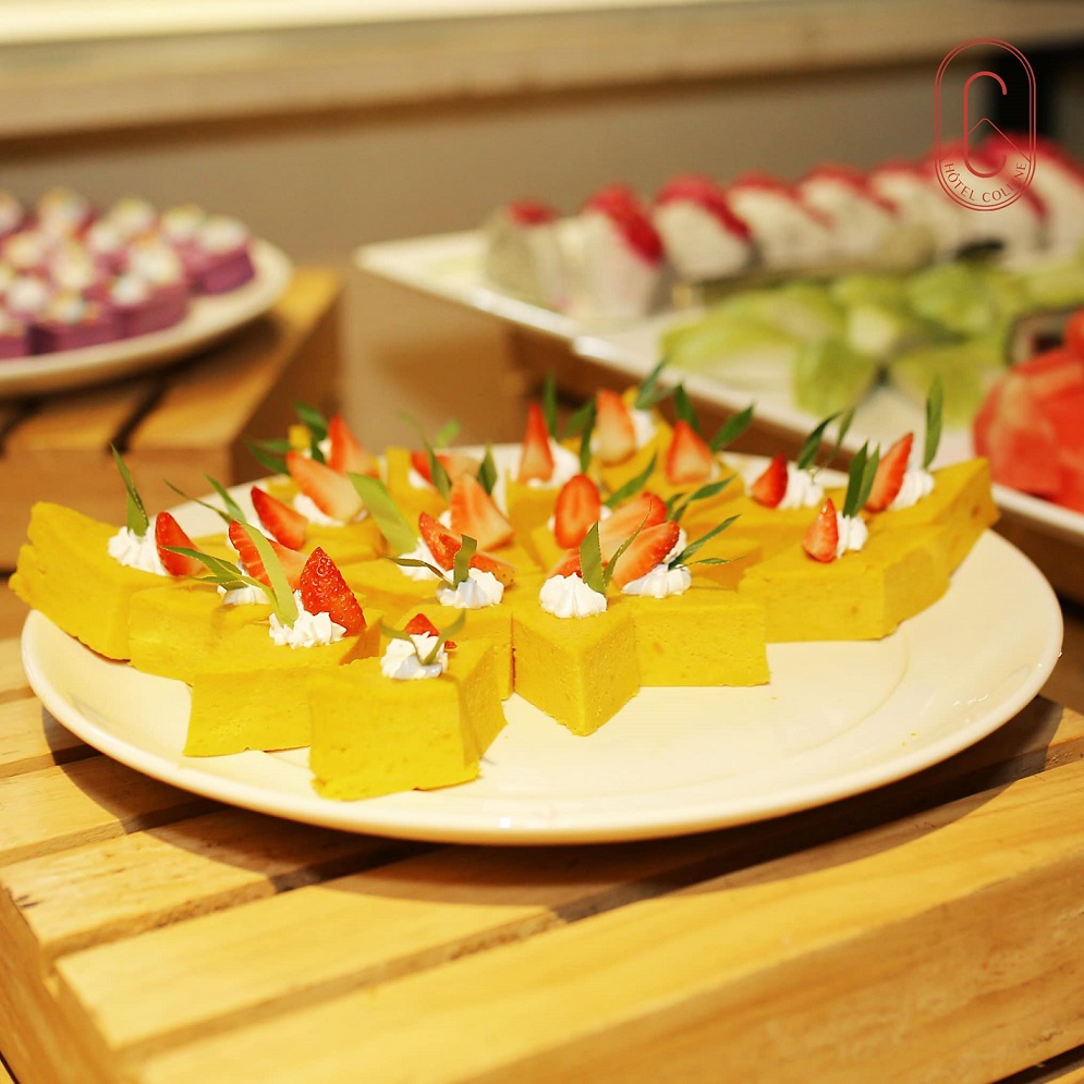 [Đã kết thúc] Tiệc buffet dưới nến tại Hotel Côlline, Đà Lạt