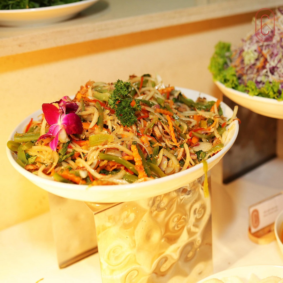 [Đã kết thúc] Tiệc buffet dưới nến tại Hotel Côlline, Đà Lạt