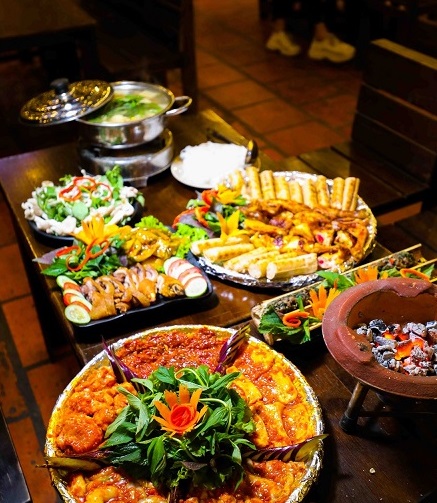 Lẩu nướng, cơm Lam KHÉT 2, Đà Lạt