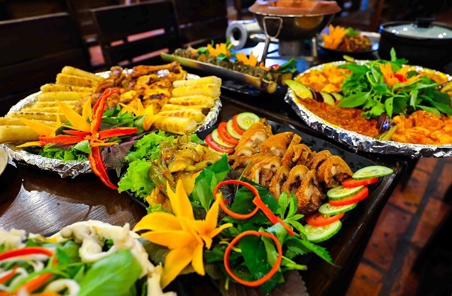Lẩu nướng, cơm Lam KHÉT 2, Đà Lạt