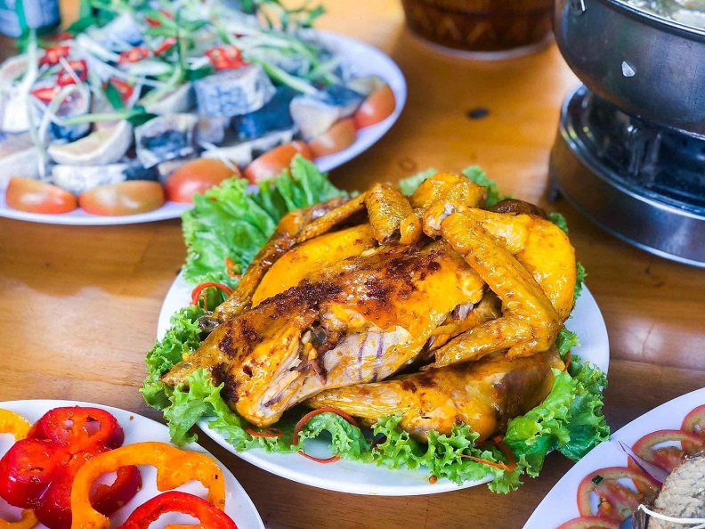 Nhà hàng An Sơn Hồ Đà Lạt