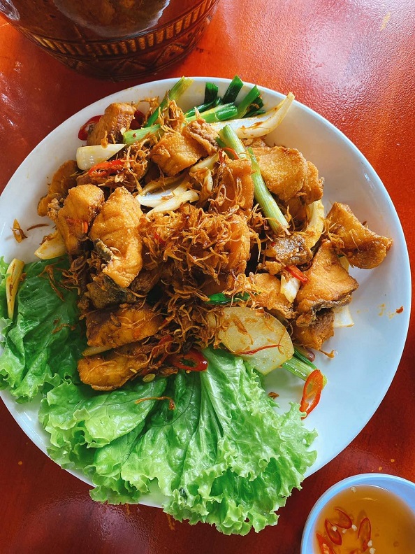 Nhà hàng An Sơn Hồ Đà Lạt