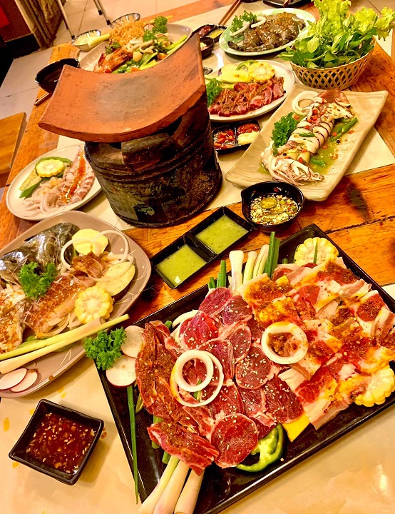Đặt chỗ tại Nướng Ngói 71 Thành Công