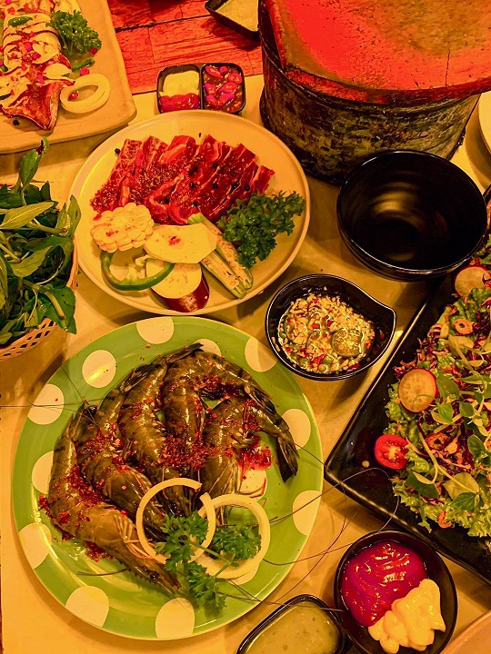 Đặt chỗ tại Nướng Ngói 71 Thành Công