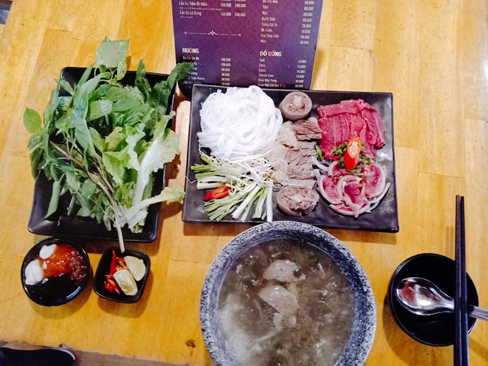 Nhà hàng phở thố đá Chu Gia