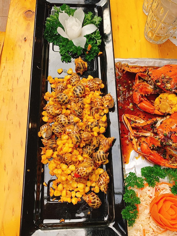 Quán ốc A Mẫn Đà Lạt