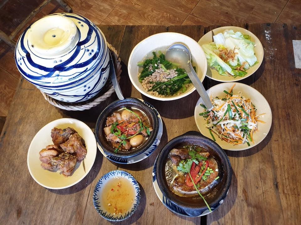 Đặt chỗ tại BẾP 1985