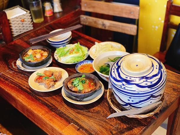 Đặt chỗ tại BẾP 1985