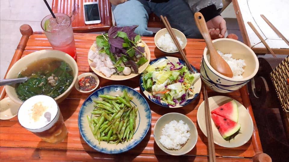 Đặt chỗ tại Tiệm Cơm Mêli