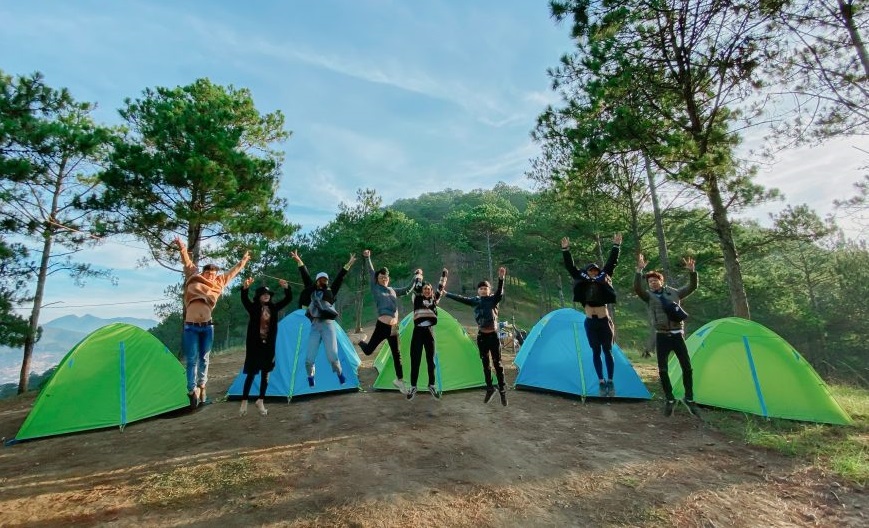 Tour cắm trại tại Hòn Bồ