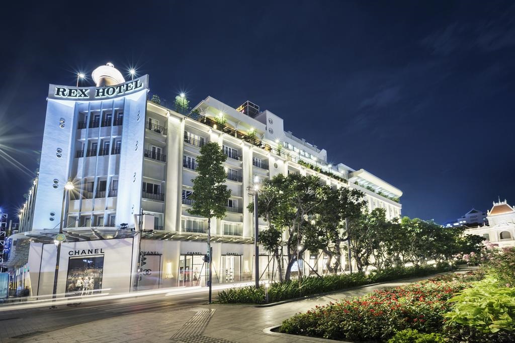Biểu diễn Múa Rối Nước tại Rex Hotel, Hồ Chí Minh