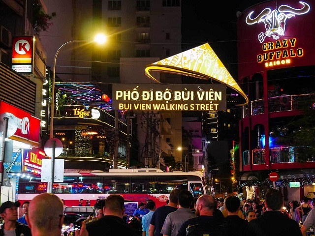 Phố đi bộ Bùi Viện, Hồ Chí Minh