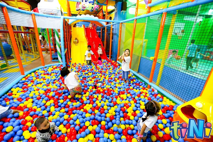 Sân chơi thiếu nhi tiNiWorld