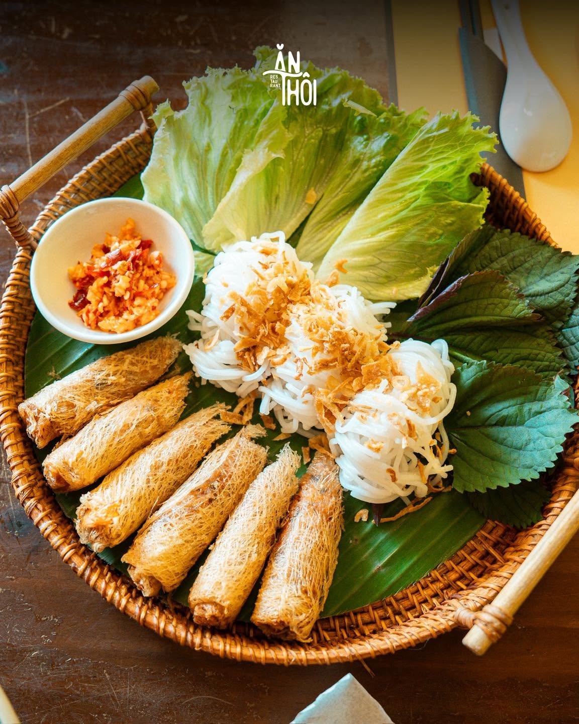 Nhà hàng Ăn Thôi Nha Trang