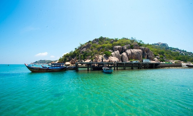 Tour 1 ngày khám phá đảo Robinson Nha Trang