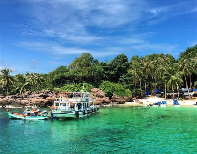 Tour 1 ngày khám phá đảo Robinson Nha Trang
