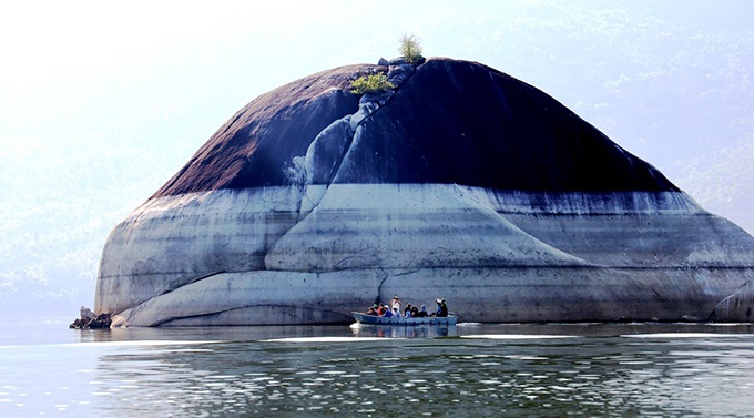 Hồ Đá Bàn, Nha Trang