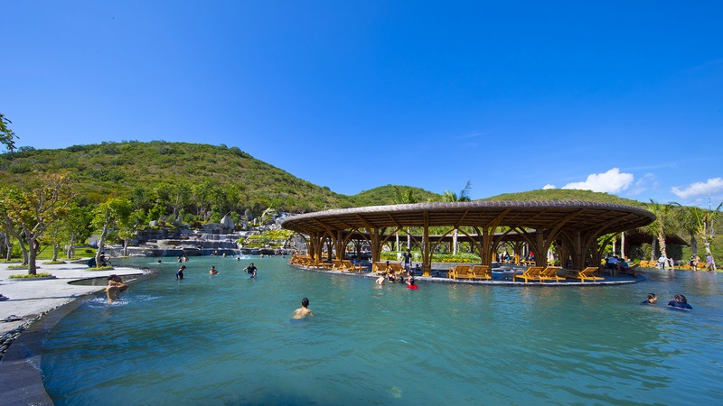 Tắm bùn MerPerle, Hòn Tằm Nha Trang