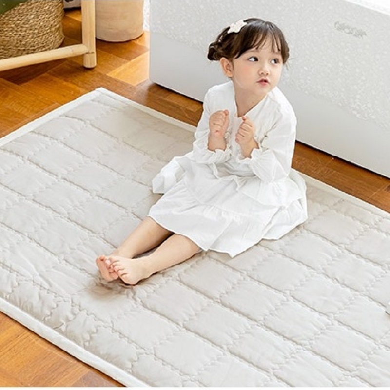 Tấm đệm nhiệt sưởi ấm cho bé BEBENUVO Heating Family Mat (142 x 92 cm)