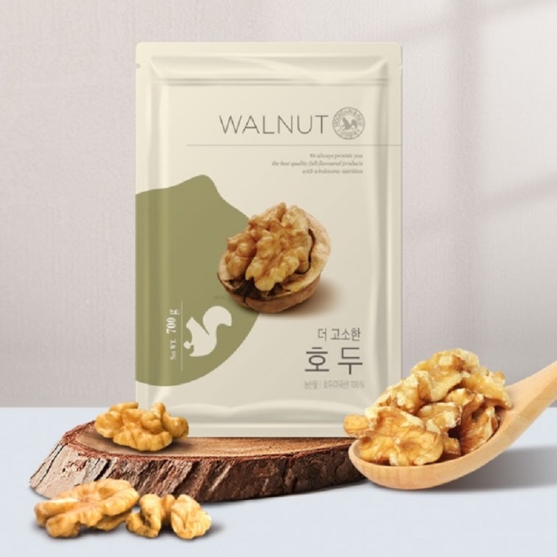 Hạt óc chó tách vỏ M&F FRESH WALNUT (700g)