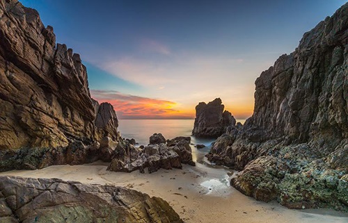 Bãi Đá Nhảy, Quảng Bình