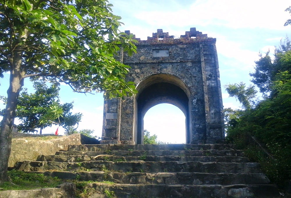 Hoành Sơn Quan, Quảng Bình